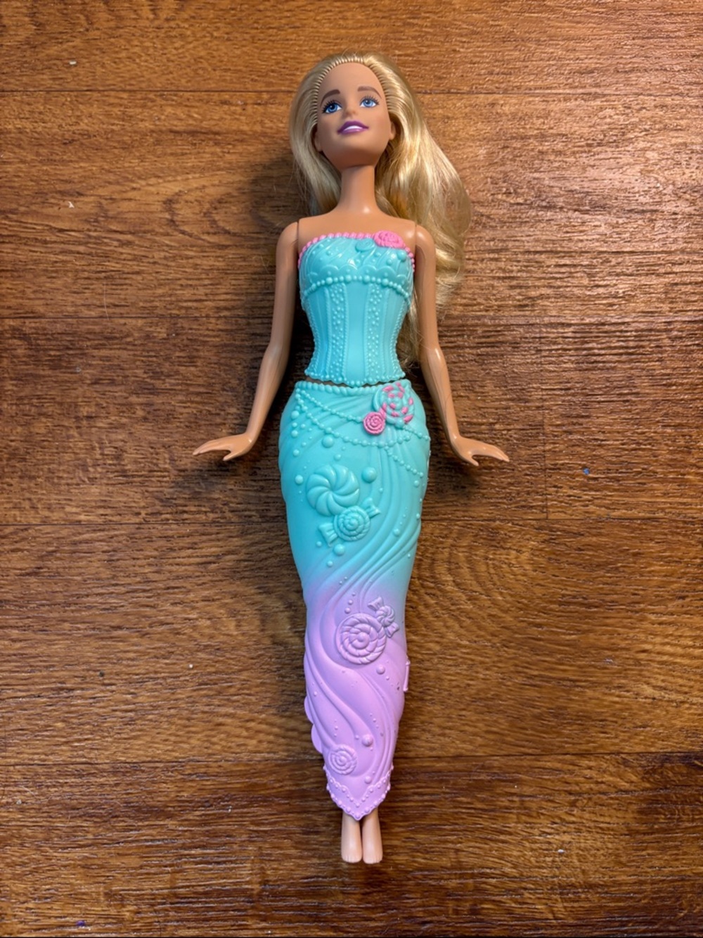 Mattel - Dreamtopia Fairy Dress-Up Barbie Doll